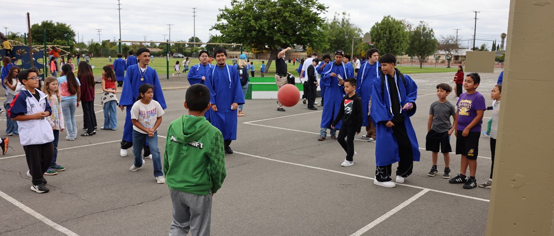 Hare Grad Walk to Zeyen